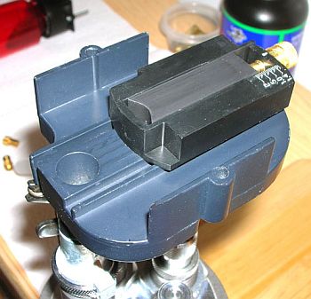 Adjustable charge bar Adjustable charge bar
